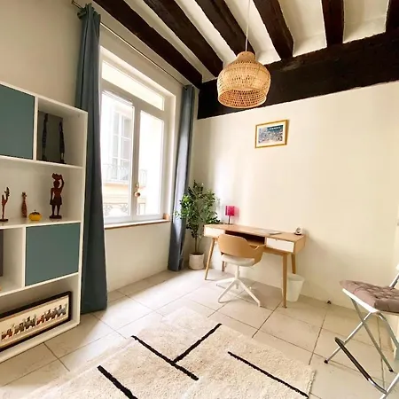 Le Plumereau - 1 Min Place Plumereau Tours