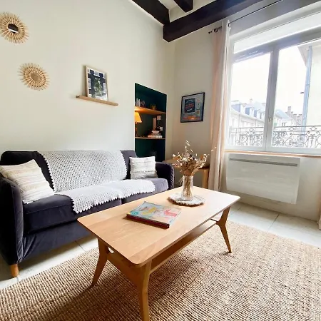 Le Plumereau - 1 Min Place Plumereau Apartment